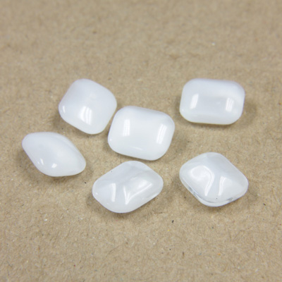 Glass Point Back Buff Top Stone Opaque Doublet - Cushion Octagon 08x7MM WHITE MOONSTONE