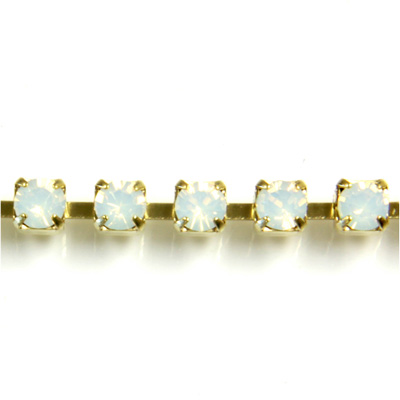 Preciosa MAXIMA Crystal Rhinestone Cup Chain - PP24 (SS12) WHITE OPAL-RAW