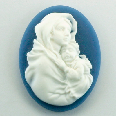 Plastic Cameo - Mother and Child Oval 40x30MM WHITE ON ROYAL BLUE