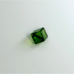 Cut Crystal Foiled Angled Cube 06MM OLIVINE