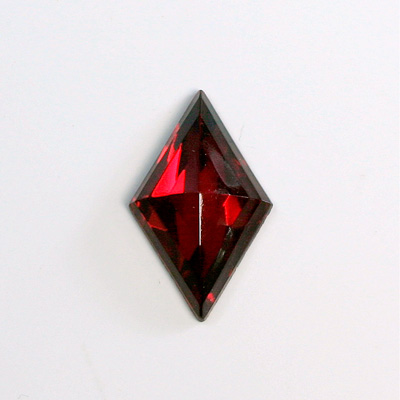 Glass Flat Back Foiled Rauten Rose - Diamond 26x16MM RUBY