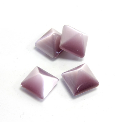 Fiber-Optic Cabochon - Pyramid Top 10x10MM CAT'S EYE LT PURPLE