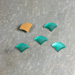 Glass Cabochon - Fan/Shell Shape 09x7MM MATTE EMERALD Foiled