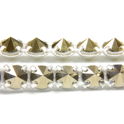 Preciosa Metal Spike Banding 1 Row - Round 19SS STARLITE GOLD/SILVER