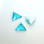 Plastic Flat Back 2-Hole Foiled Sew-On Stone - Triangle 13x13MM AQUA