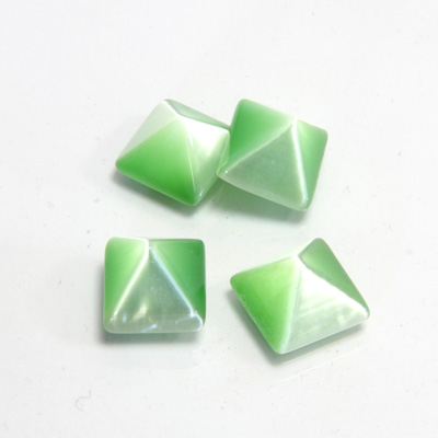 Fiber-Optic Cabochon - Pyramid Top 10x10MM CAT'S EYE LT GREEN