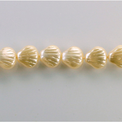 Czech Glass Pearl Bead - Fan/ShellShell 08MM CREME 70414