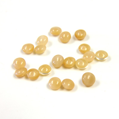Glass Point Back Buff Top Stone Opaque Doublet - Round 16SS BEIGE MOONSTONE