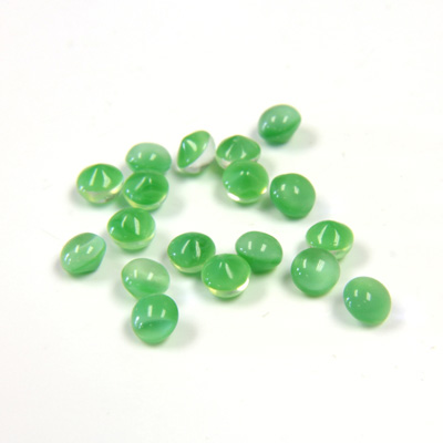Glass Point Back Buff Top Stone Opaque Doublet - Round 17SS GREEN MOONSTONE