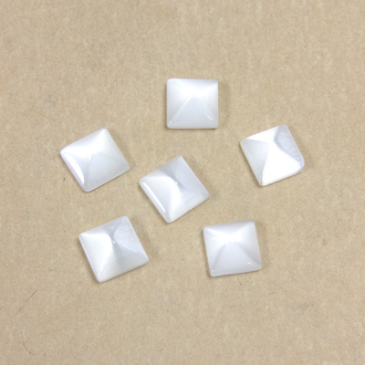 Fiber-Optic Cabochon - Pyramid Top 06x6MM CAT'S EYE WHITE