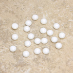 Glass Medium Dome Cabochon - Round 04MM CHALKWHITE