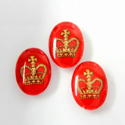 Glass Crystal Painting with Carved Intaglio Crown Oval 18x13MM GOLD on RED