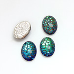 Glass Medium Dome Snakeskin Mosaic Cabochon - Oval 14x10MM HELIO GREEN