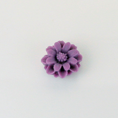 Plastic Carved No-Hole Flower - Dahlia 12MM MATTE DK PURPLE