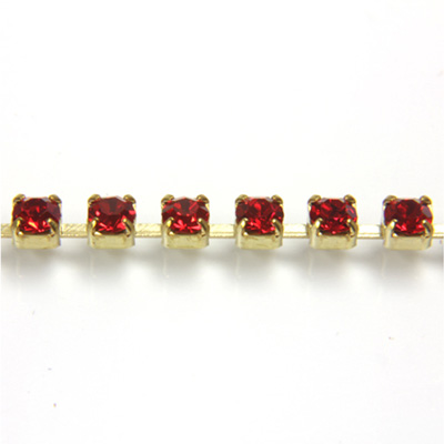 Preciosa Crystal Rhinestone Cup Chain - PP18 (SS8.5) LT SIAM RUBY-RAW