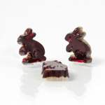 Glass Flat Back Foiled Mirror - Rabbit 10MM GARNET