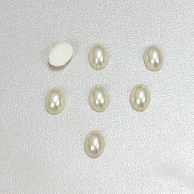 Plastic Medium Dome Pearl Cabochon - Oval 08x6MM CREME