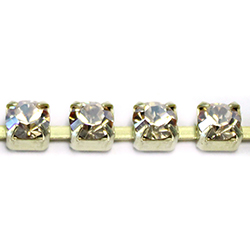 Preciosa MAXIMA Crystal Rhinestone Cup Chain - SS18 GOLD HONEY-RAW