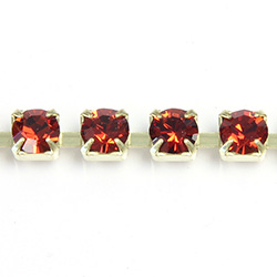 Preciosa MAXIMA Crystal Rhinestone Cup Chain - SS18 RED VELVET-RAW