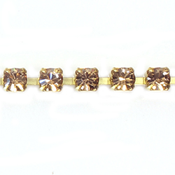 Preciosa MAXIMA Crystal Rhinestone Cup Chain - PP24 (SS12) LT COL TOPAZ-RAW