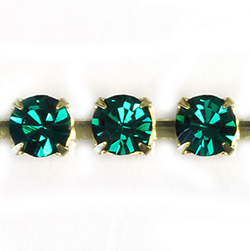 Preciosa MAXIMA Crystal Rhinestone Cup Chain - SS29 EMERALD-RAW