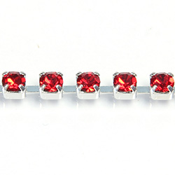 Preciosa Crystal Rhinestone Cup Chain - PP24 (SS12) LT SIAM RUBY-IMITATION RHODIUM