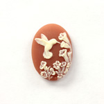 Plastic Cameo - HuMMingbird with Flowers Oval 25x18MM IVORY on DARK CONELIAN