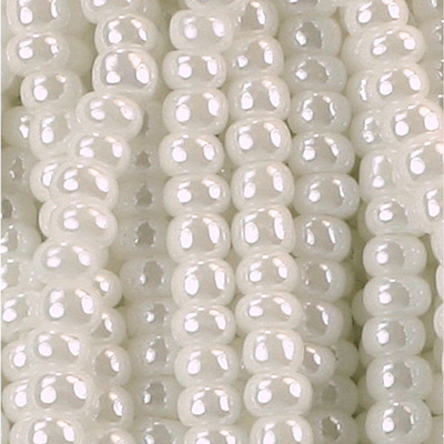 Preciosa Czech Glass Seed Bead - Round 06/0 PEARL WHITE