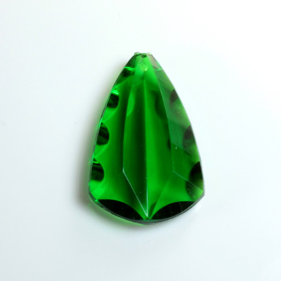 Plastic Pendant -Transparent Faceted Fancy Scalloped Edges 33x20MM EMERALD
