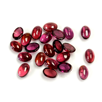 Gemstone Cabochon - Oval 06x4MM GARNET