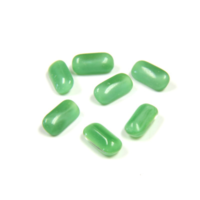 Glass Point Back Buff Top Stone Opaque Doublet - Cushion Octagon 08x4MM GREEN MOONSTONE