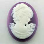 Plastic Cameo - Woman with Drop Earring Oval 40x30MM WHITE ON PURPLE