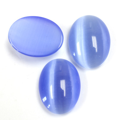 Fiber-Optic Cabochon - Oval 20x15MM CAT'S EYE LT BLUE