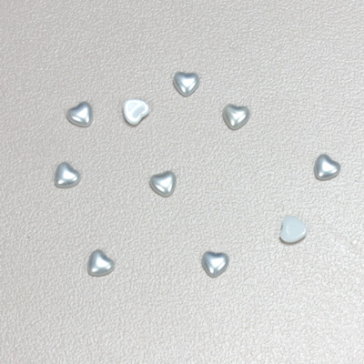 Glass Medium Dome Cabochon Pearl Spray Finish - Heart 04x4MM LT BLUE