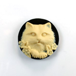 Plastic Cameo - Cat Round 25MM IVORY ON BLACK