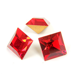 Preciosa Crystal Point Back Fancy Stone - Square 08MM LT SIAM RUBY