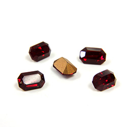 Preciosa Crystal Point Back Fancy Stone - Cushion Octagon 06x4MM SIAM RUBY