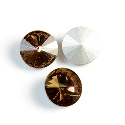 Cut Crystal Point Back Rivoli SS47 (10.5-10.9MM) SMOKE TOPAZ