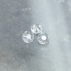 Cut Crystal Point Back Dentelle Unfoiled - Round 10MM CRYSTAL