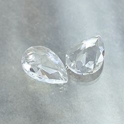 Cut Crystal Point Back Fancy Stone Unfoiled - Pear 25x18MM CRYSTAL