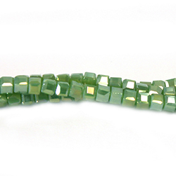 Chinese Cut Crystal Bead 30 Facet - Cube 02.5x2.5MM APPLE GREEN 1/2 LUMI