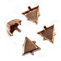 Brass Prong Setting - Closed Back - Triangle 08mm - RAW BRASS