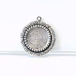 1928 Casting Metal Setting with approx 18MM Recess, closed back with Single Loop Round ANTIQUE SILVER