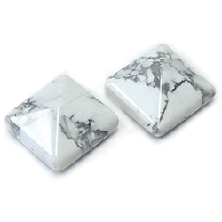 Gemstone Cabochon - Triangle Pyramid Top 17.2MM WHITE HOWLITE
