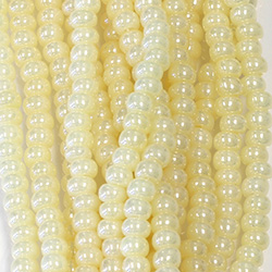 Preciosa Czech Glass Seed Bead - Round 08/0 PEARL CREME 47113