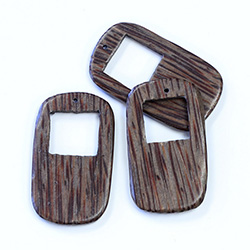 Wood Pendant Smooth Dog Tag Style with 18mm opening at Top, 50x31mm PALMWOOD

