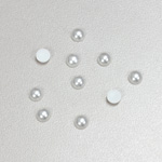 Plastic Medium Dome Pearl Cabochon - Round 05MM WHITE