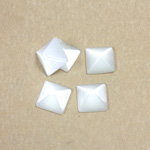 Fiber-Optic Cabochon - Pyramid Top 08x8MM CAT'S EYE WHITE