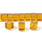 Glass Bead Table Polished - Cube 06x6MM TOPAZ