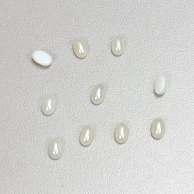 Glass Medium Dome Cabochon Pearl Spray Finish - Oval 06x4MM WHITE